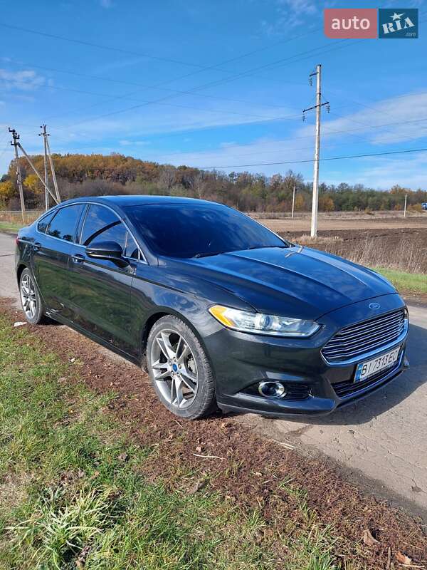 Седан Ford Fusion 2013 в Зенькове