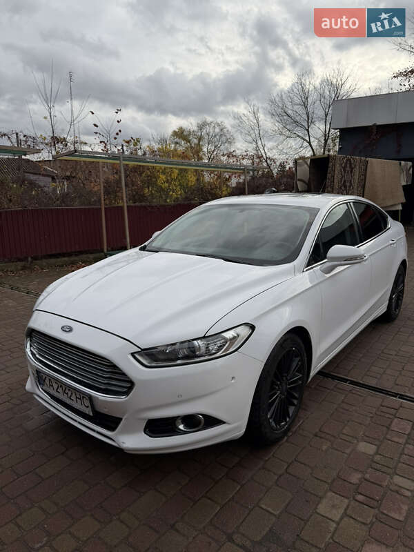 Седан Ford Fusion 2016 в Києві