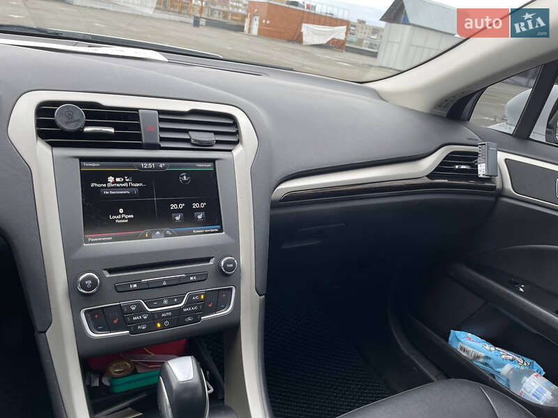 Седан Ford Fusion 2016 в Києві