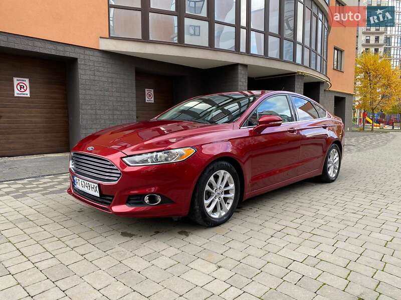 Седан Ford Fusion 2015 в Ивано-Франковске