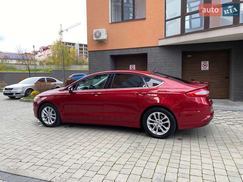 Седан Ford Fusion 2015 в Ивано-Франковске