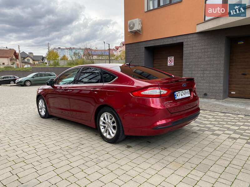 Седан Ford Fusion 2015 в Ивано-Франковске