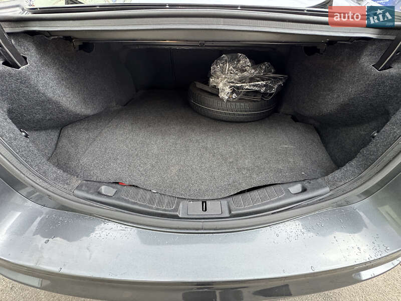 Седан Ford Fusion 2019 в Києві фото 28 Седан Ford Fusion 2019 в Києві