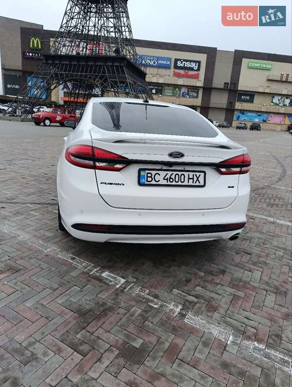 Седан Ford Fusion 2016 в Малехове