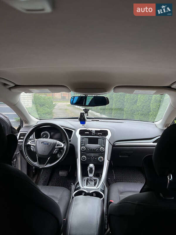 Седан Ford Fusion 2014 в Ковеле