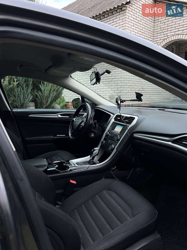 Седан Ford Fusion 2014 в Ковеле