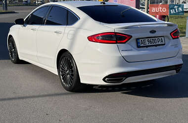 Седан Ford Fusion 2015 в Дніпрі