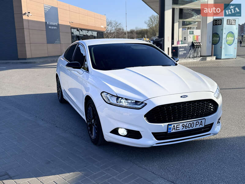 Седан Ford Fusion 2015 в Дніпрі фото 5 Седан Ford Fusion 2015 в Дніпрі