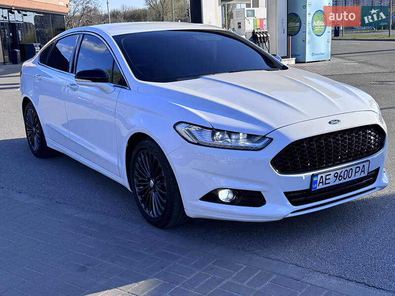 Седан Ford Fusion 2015 в Дніпрі фото 4 Седан Ford Fusion 2015 в Дніпрі