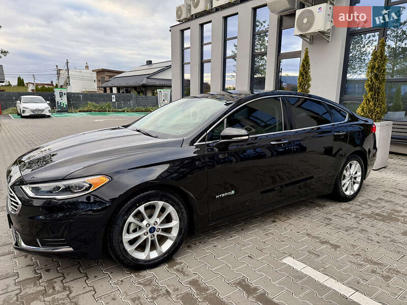 Седан Ford Fusion 2019 в Рівному фото 3 Седан Ford Fusion 2019 в Рівному