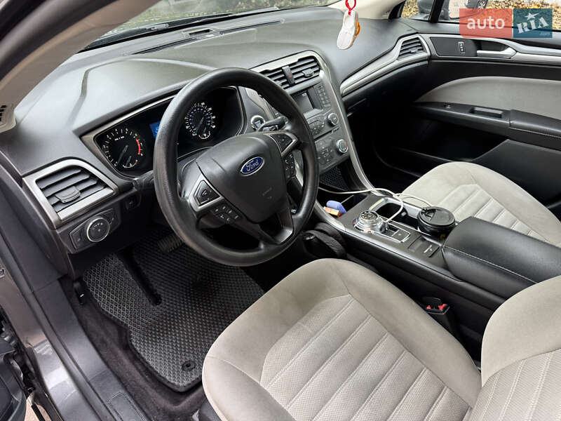 Седан Ford Fusion 2017 в Києві фото 6 Седан Ford Fusion 2017 в Києві
