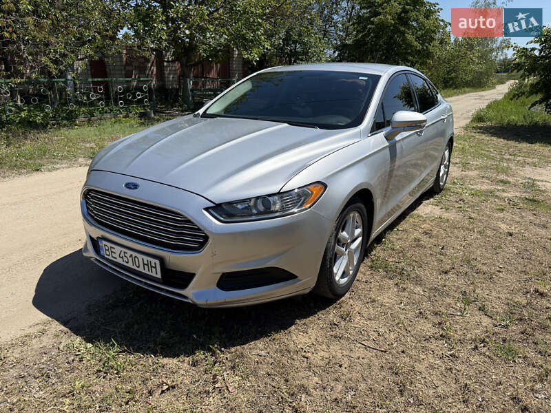 Седан Ford Fusion 2016 в Миколаєві