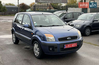Хетчбек Ford Fusion 2006 в Чернігові