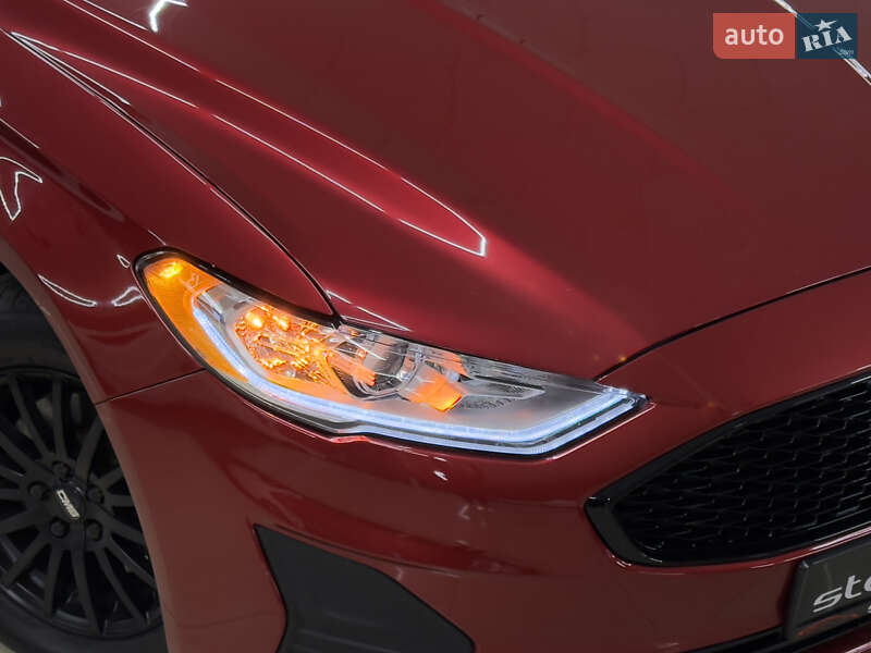 Седан Ford Fusion 2020 в Николаеве