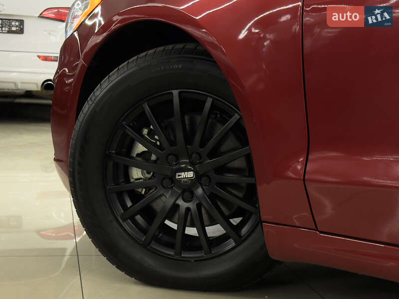 Седан Ford Fusion 2020 в Николаеве