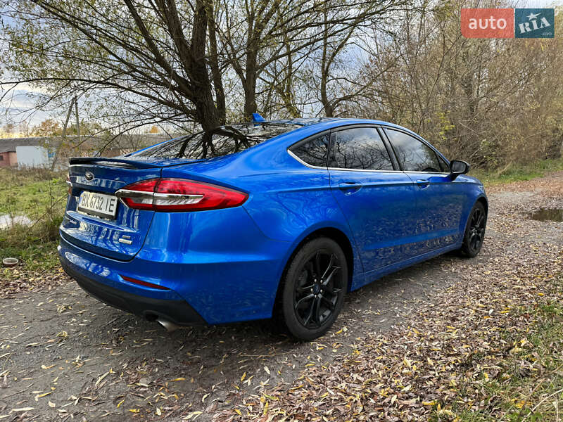 Седан Ford Fusion 2020 в Житомирі