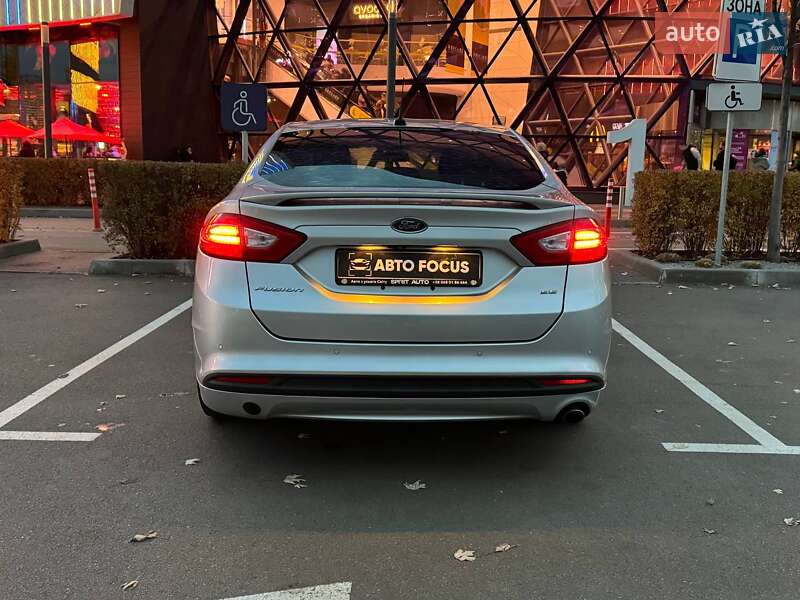 Седан Ford Fusion 2015 в Киеве фото 7 Седан Ford Fusion 2015 в Киеве