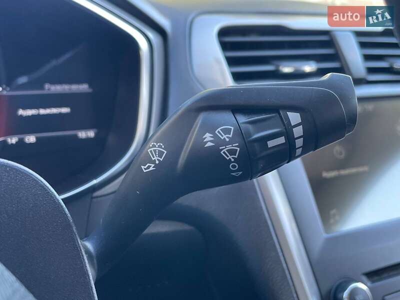 Седан Ford Fusion 2017 в Киеве