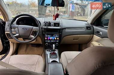 Хетчбек Ford Fusion 2010 в Дніпрі