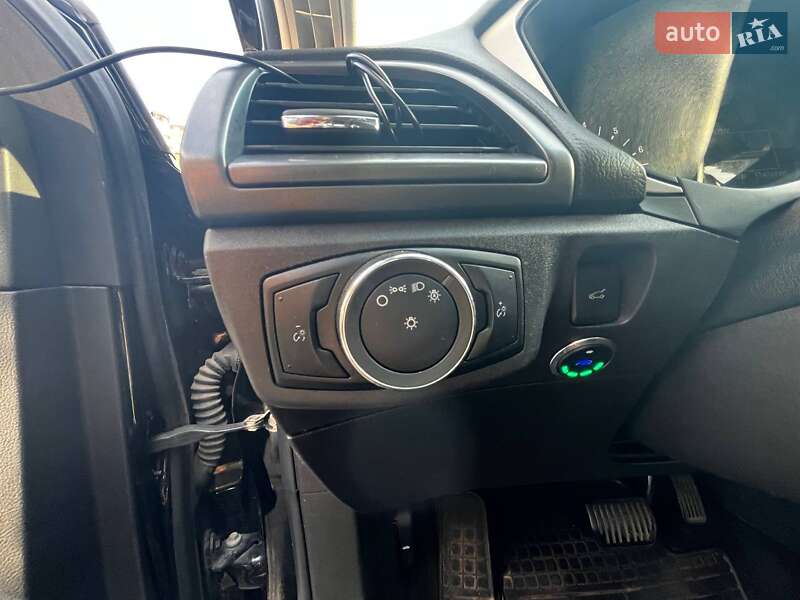 Седан Ford Fusion 2016 в Києві
