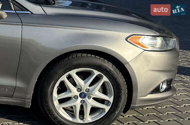 Седан Ford Fusion 2012 в Днепре