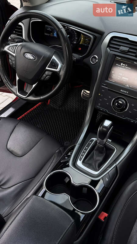 Седан Ford Fusion 2014 в Черкассах