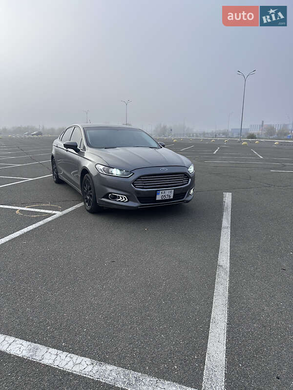 Седан Ford Fusion 2013 в Києві фото 5 Седан Ford Fusion 2013 в Києві