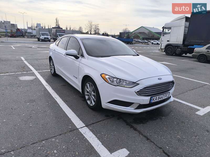 Седан Ford Fusion 2017 в Киеве фото 4 Седан Ford Fusion 2017 в Киеве