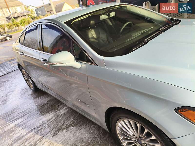 Седан Ford Fusion 2013 в Белой Церкви