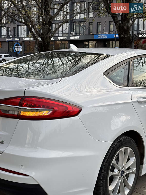 Седан Ford Fusion 2019 в Ужгороді фото 4 Седан Ford Fusion 2019 в Ужгороді