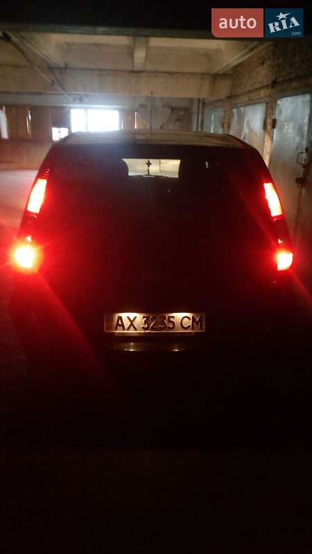 Хетчбек Ford Fusion 2011 в Харкові