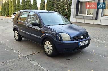 Хэтчбек Ford Fusion 2004 в Черкассах
