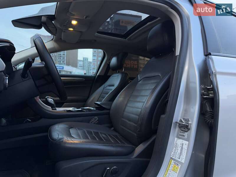 Седан Ford Fusion 2013 в Киеве фото 9 Седан Ford Fusion 2013 в Киеве