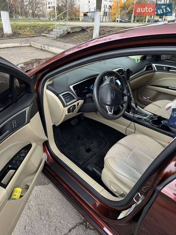 Седан Ford Fusion 2015 в Харькове фото 10 Седан Ford Fusion 2015 в Харькове