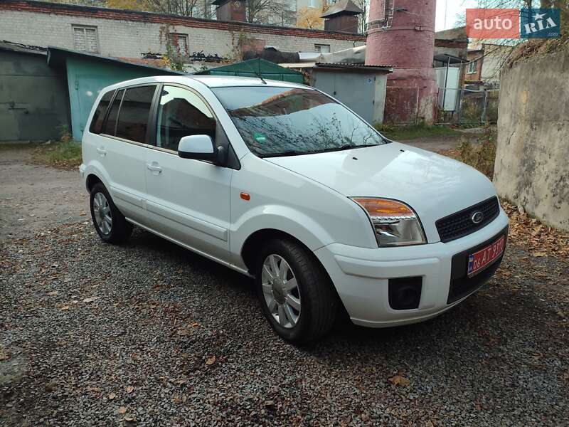 Хэтчбек Ford Fusion 2010 в Житомире