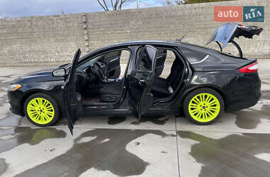 Седан Ford Fusion 2014 в Одесі