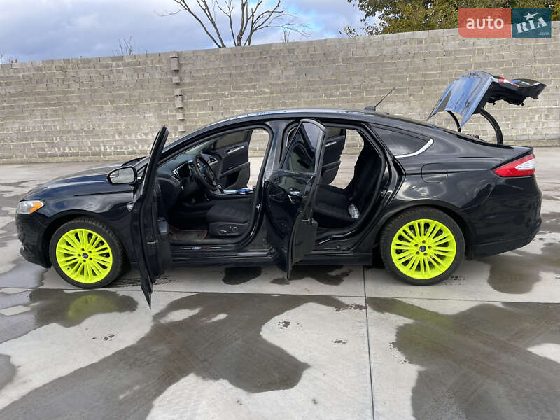 Седан Ford Fusion 2014 в Одессе