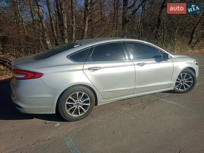 Седан Ford Fusion 2017 в Киеве фото 9 Седан Ford Fusion 2017 в Киеве