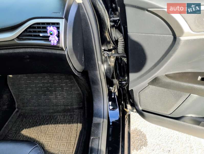 Седан Ford Fusion 2017 в Полтаві