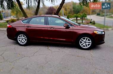 Седан Ford Fusion 2015 в Запоріжжі