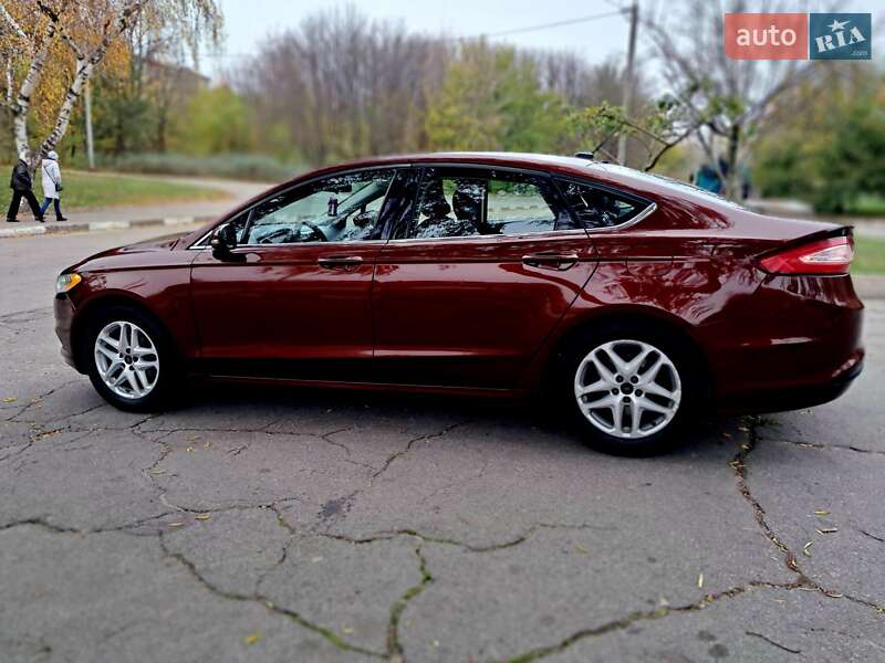 Седан Ford Fusion 2015 в Запорожье