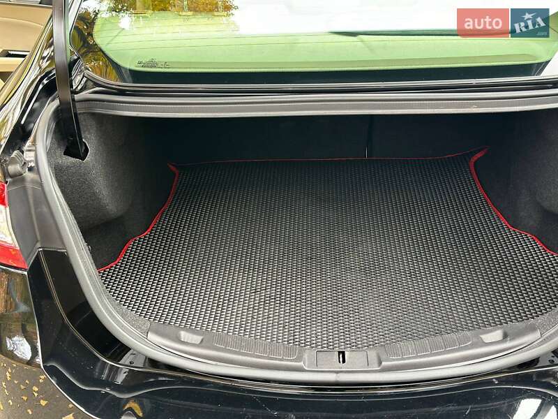 Седан Ford Fusion 2015 в Києві фото 13 Седан Ford Fusion 2015 в Києві