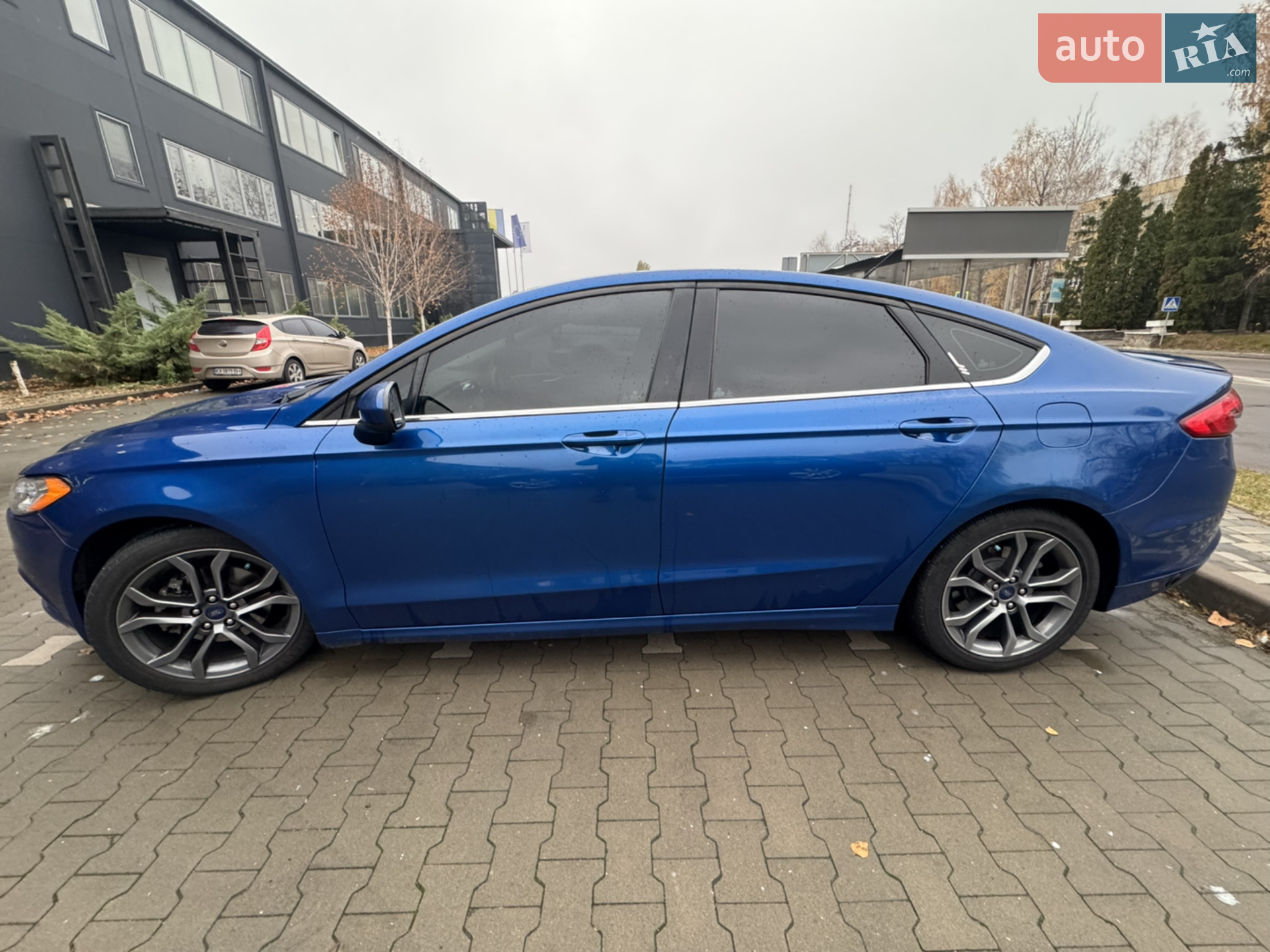 2017 Ford Fusion - мініатюра 12