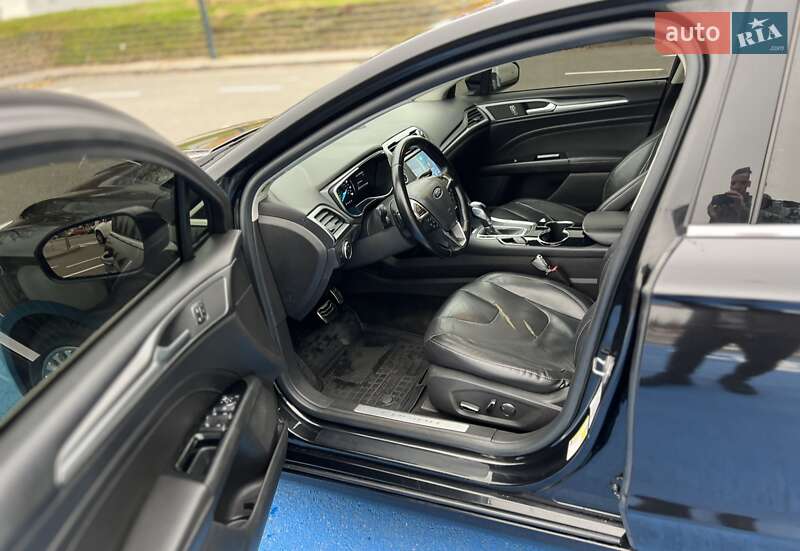 Седан Ford Fusion 2013 в Києві фото 20 Седан Ford Fusion 2013 в Києві