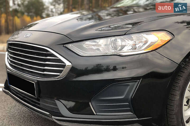 Седан Ford Fusion 2019 в Киеве фото 5 Седан Ford Fusion 2019 в Киеве