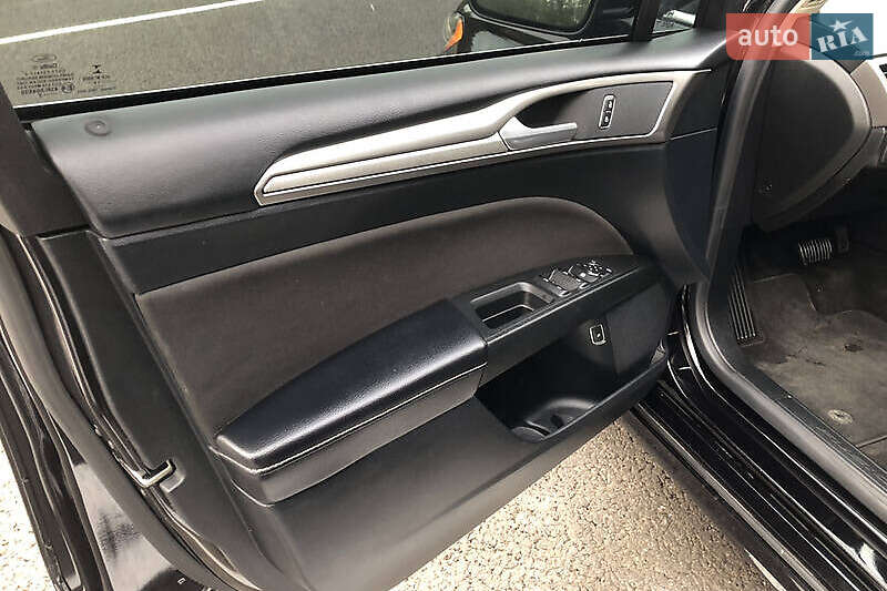 Седан Ford Fusion 2019 в Киеве фото 15 Седан Ford Fusion 2019 в Киеве