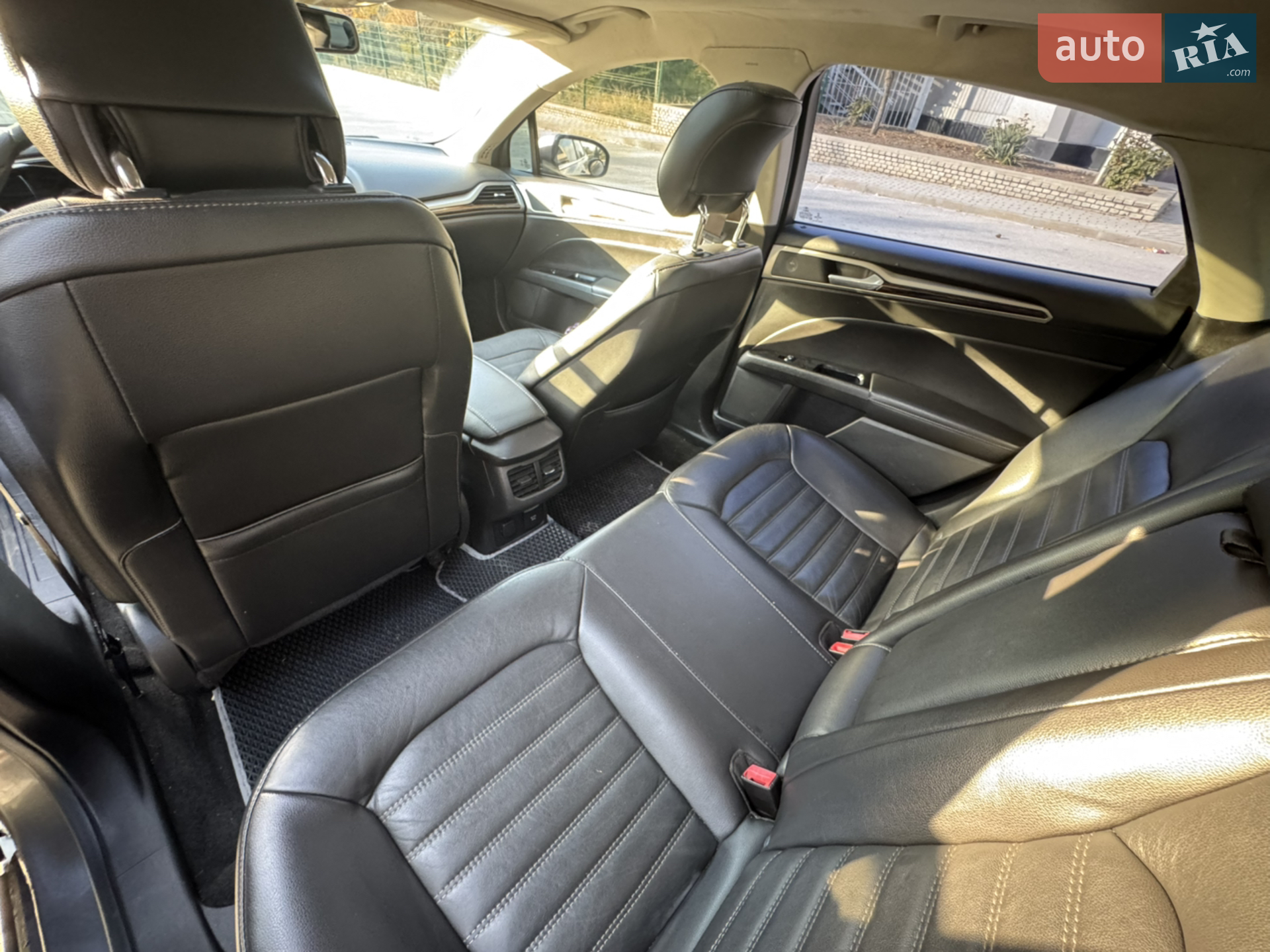 2013 Ford Fusion - мініатюра 12