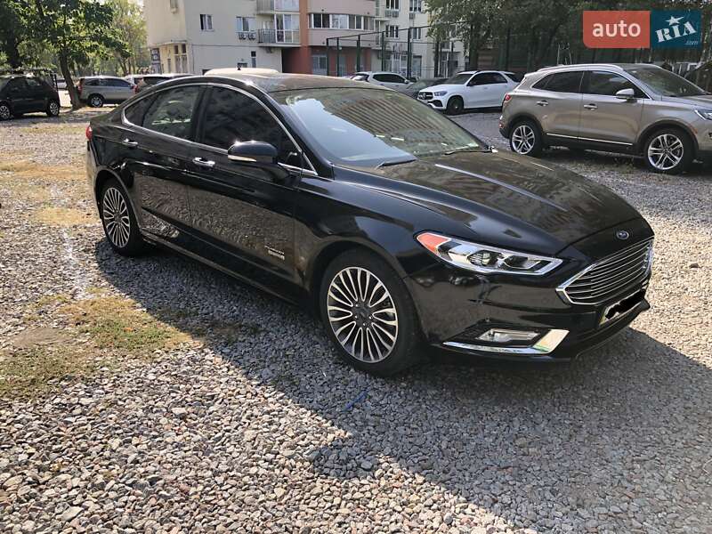 Седан Ford Fusion 2018 в Києві
