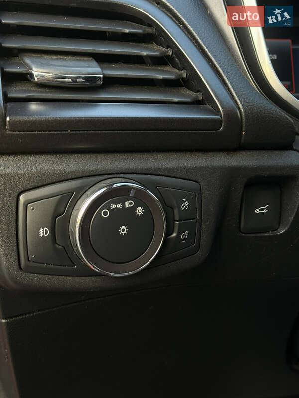 Седан Ford Fusion 2019 в Києві фото 18 Седан Ford Fusion 2019 в Києві