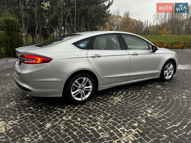 Седан Ford Fusion 2018 в Дніпрі фото 19 Седан Ford Fusion 2018 в Дніпрі